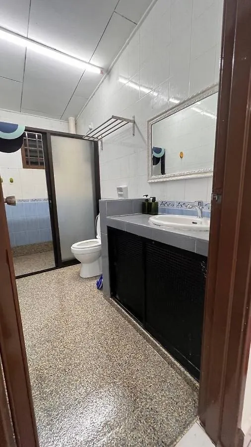 Feriehus Qaseh Homestay Mutiara, Bandar Dato Onn, Jb Johor Bahru Malaysia